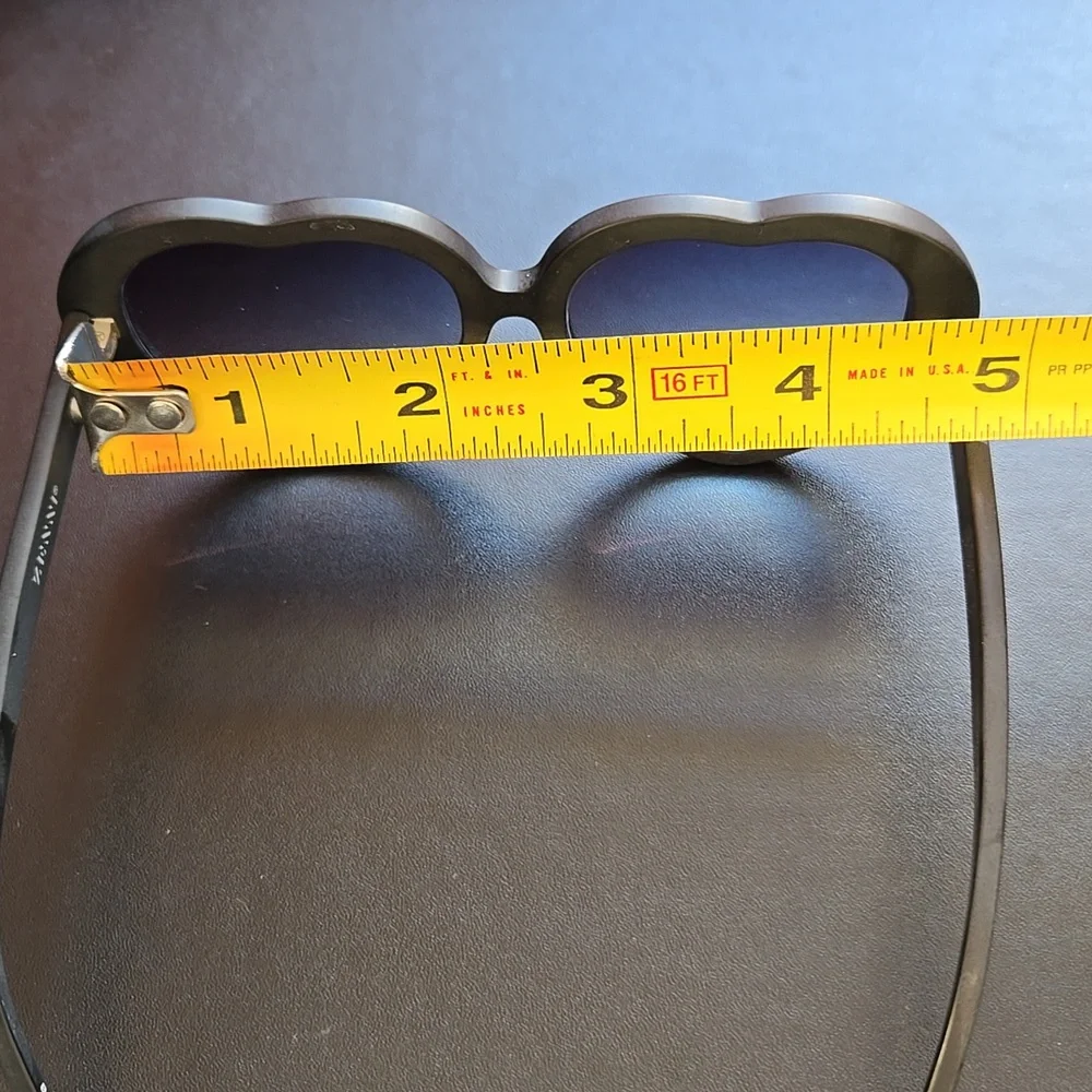 Heart-Shaped Black Perscription Sunglasses